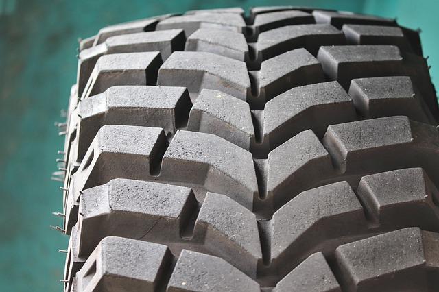 Tips on Truck Tyre Tread Depth