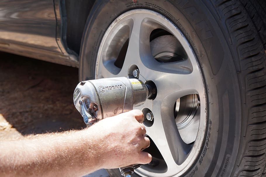 How to Choose the Perfect Electric Impact Wrench for Your Car